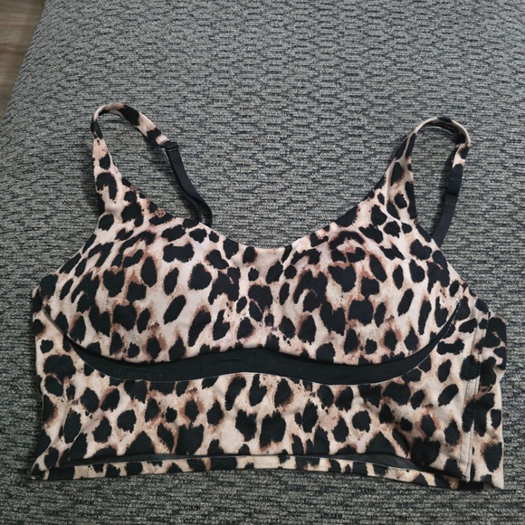 Victoria's Secret Other - Victoria's Secret Lightweight Sport Bra Womens 34B Leopard Animal Print